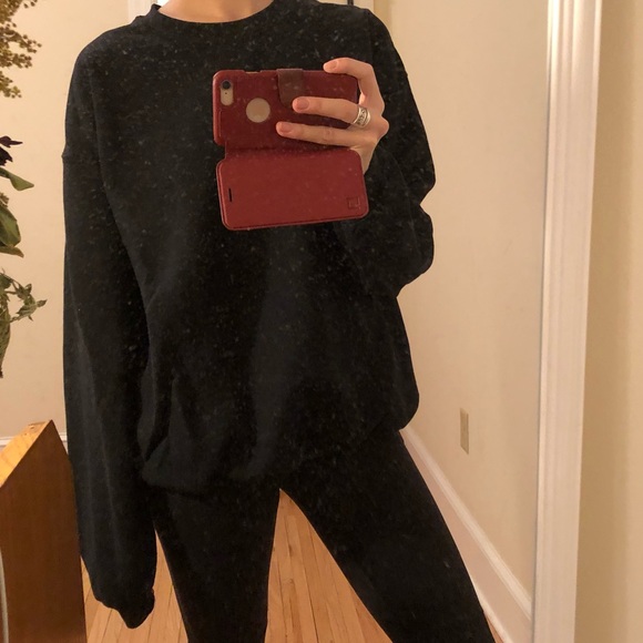 Black crew neck sweatshirt - Picture 2 of 2